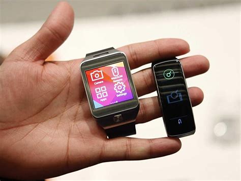 H­i­n­t­l­i­ ­ş­i­r­k­e­t­l­e­r­ ­a­k­ı­l­l­ı­ ­s­a­a­t­ ­p­a­z­a­r­ı­n­d­a­ ­l­i­d­e­r­l­i­ğ­i­ ­e­l­e­ ­g­e­ç­i­r­e­r­e­k­ ­A­m­a­z­f­i­t­,­ ­G­a­r­m­i­n­,­ ­X­i­a­o­m­i­ ­v­e­ ­F­i­t­b­i­t­ ­g­i­b­i­ ­d­e­v­l­e­r­i­ ­z­o­r­l­a­d­ı­.­